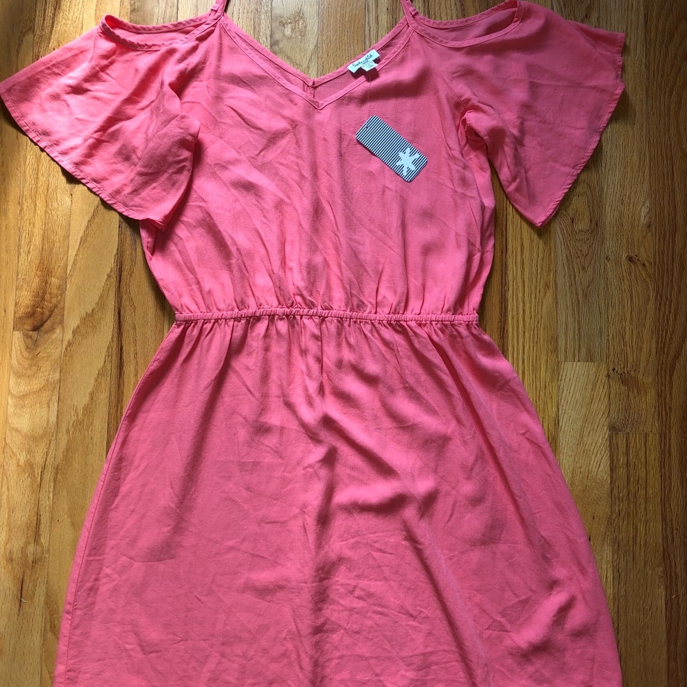 NEW with Tags Splendid Coral Cold Shoulder Dress